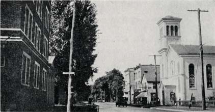 South Shore Mohawk Turnpike Through Frankfort